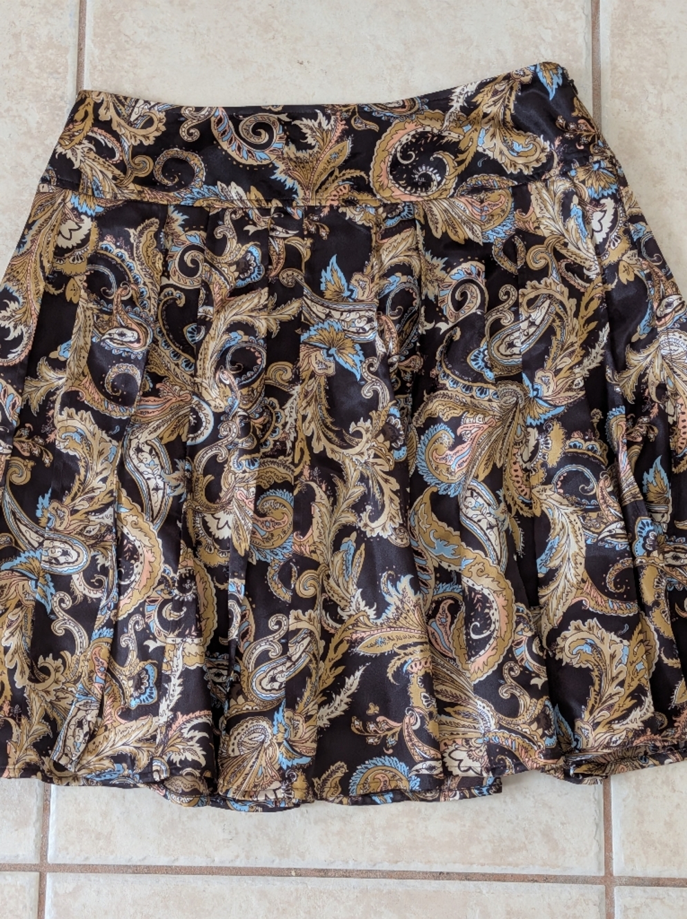 Worthington Silky Paisley Pleated Skirt size 12P